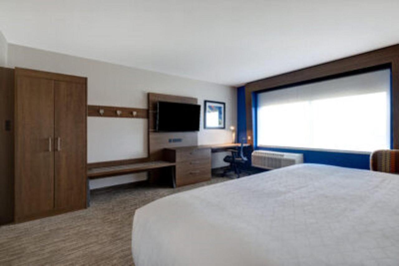 Holiday Inn Express & Suites - Grand Rapids South - Wyoming By Ihg Bagian luar foto