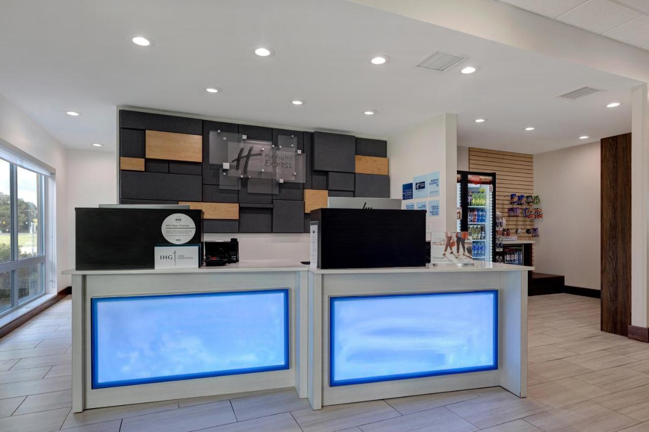 Holiday Inn Express & Suites - Grand Rapids South - Wyoming By Ihg Bagian luar foto