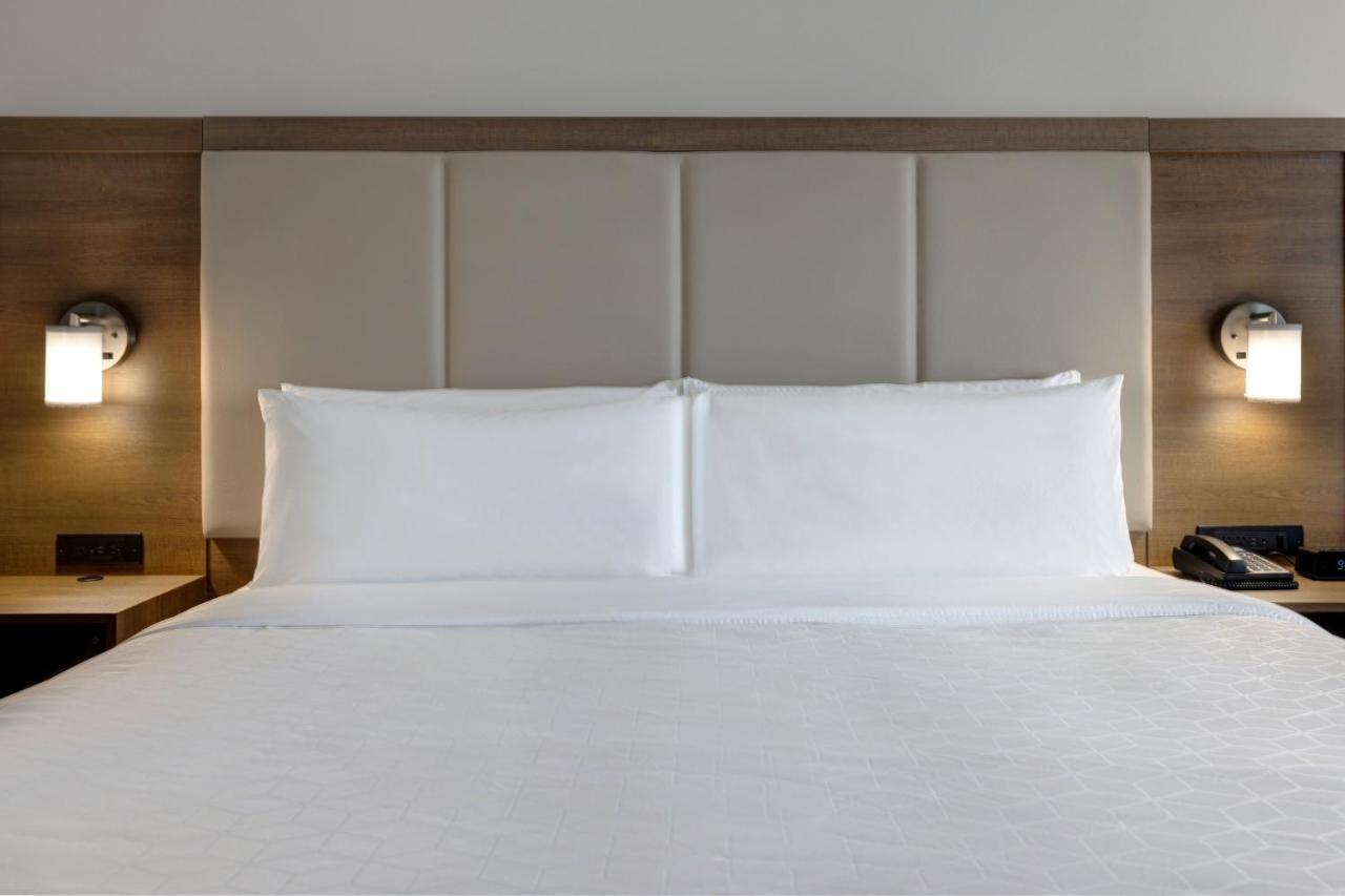 Holiday Inn Express & Suites - Grand Rapids South - Wyoming By Ihg Bagian luar foto