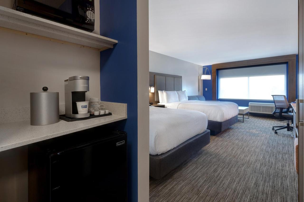 Holiday Inn Express & Suites - Grand Rapids South - Wyoming By Ihg Bagian luar foto