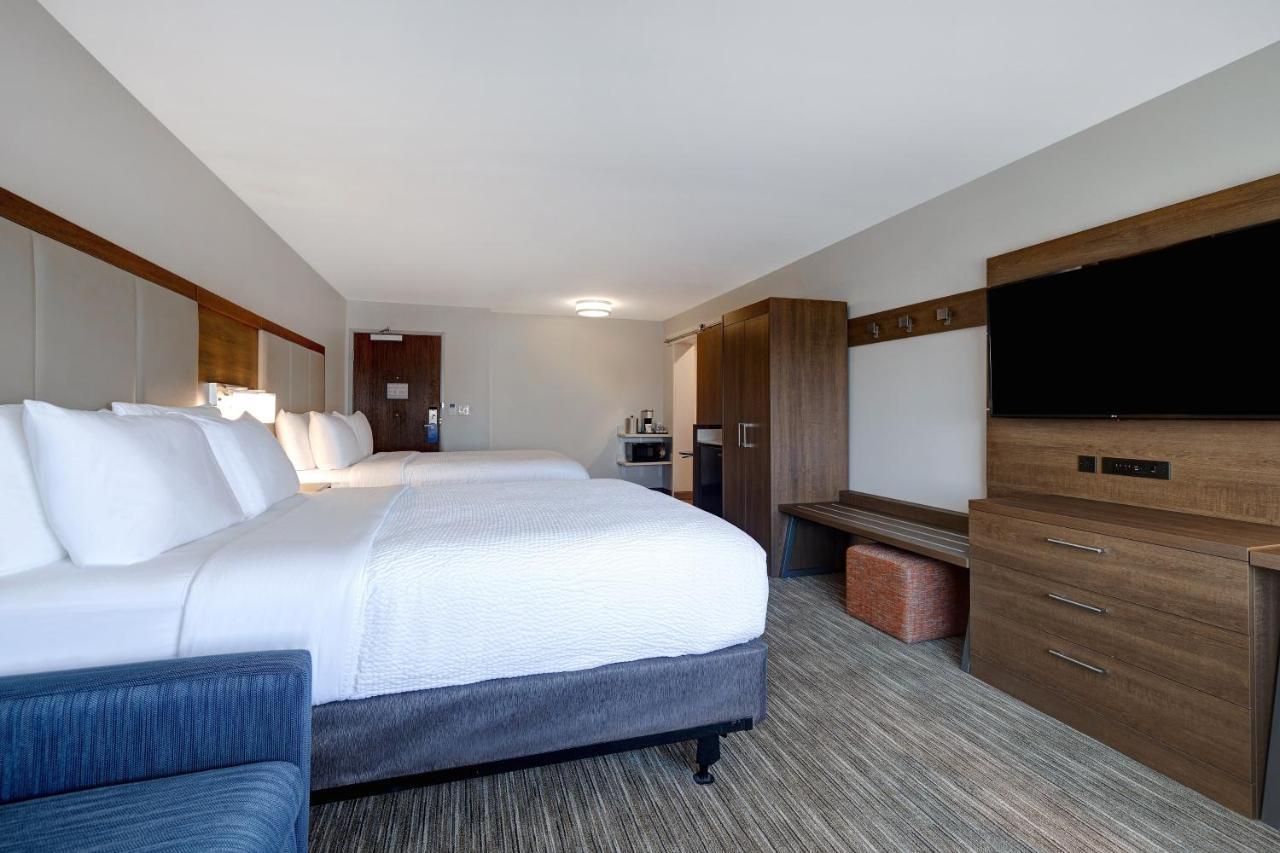 Holiday Inn Express & Suites - Grand Rapids South - Wyoming By Ihg Bagian luar foto