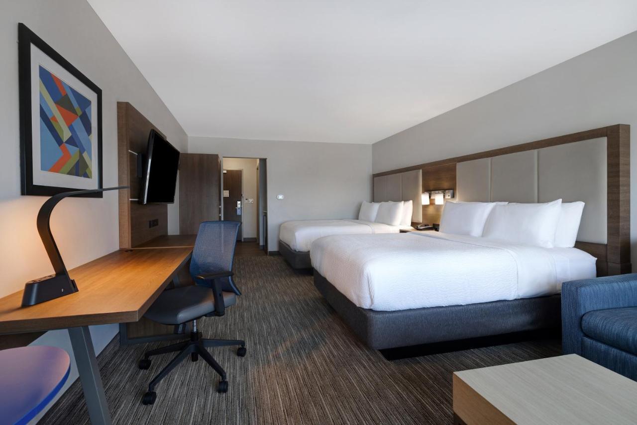 Holiday Inn Express & Suites - Grand Rapids South - Wyoming By Ihg Bagian luar foto